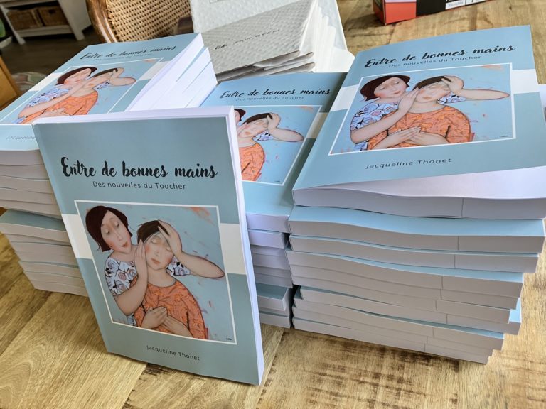 Livre "entre de bonnes mains" de jacqueline Thonet